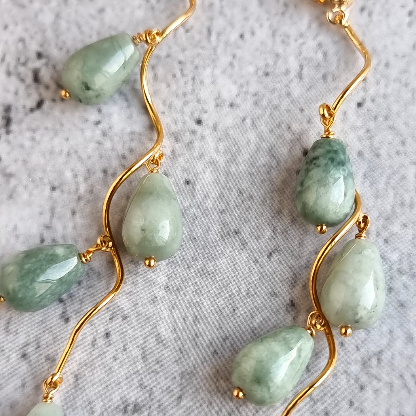 Vine Gemstone - Jade